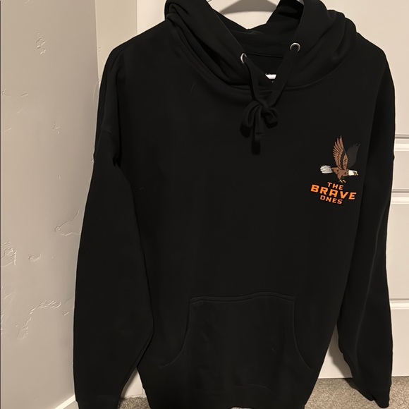 the brave ones Other - The Brave Ones - “Freedom” Black & Orange Hoodie … size XL. In great condition